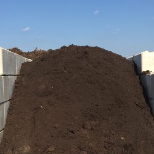 Terre, Compost et Terreau